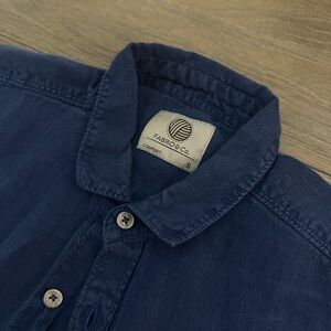 Linen Navy Button-Up Shirt Men’s Small Fabro & Co.